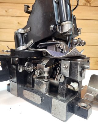 Overlock 3 hilos Union Special 39200E
