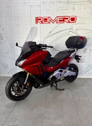 HONDA FORZA 750 ROJA - OCASIÓN ¿A2?