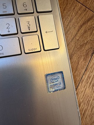 Portátil HP i3 7ª Gen