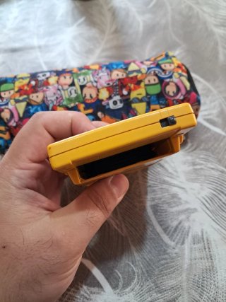 Nintendo Game Boy Pocket