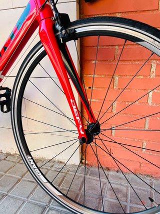 Bicicleta Giant Contend 1 Roja