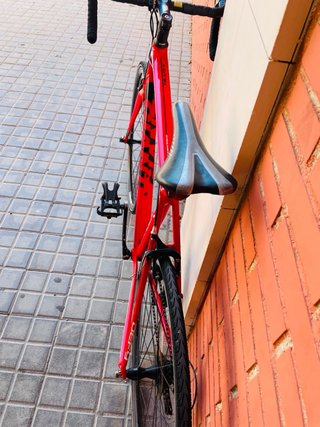 Bicicleta Giant Contend 1 Roja