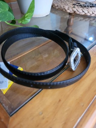 Cinturón mujer con hebilla brillante
