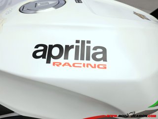 APRILIA TUONO V4