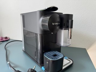 Nespresso Lattissima One DeLonghi  3 años garantia