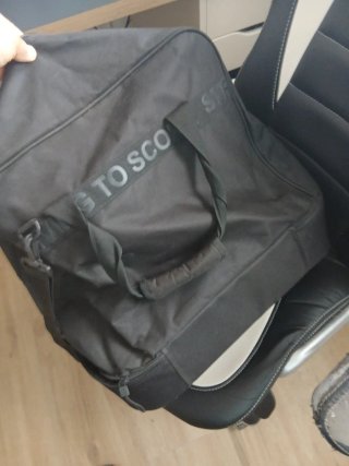 Bolsa deportiva TENTH negra