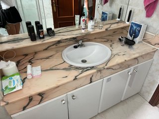Lavabo Mármol y Mueble Blanco