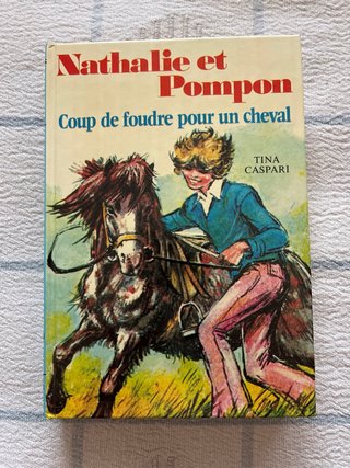 Tres libros en francés para niñas de 9 a 13 años