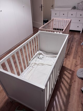 Dos cunas de ikea como nuevas. Vendemos mas cosas