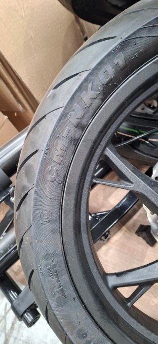 Ruedas Benelli 125 cc