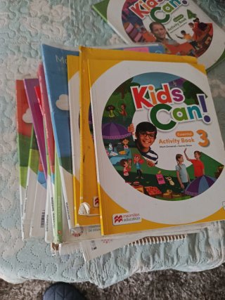 Lote completo de libros de 3 de Primaria( Galicia)