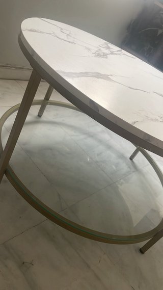 Mesa Redonda Dorada y Mármol
