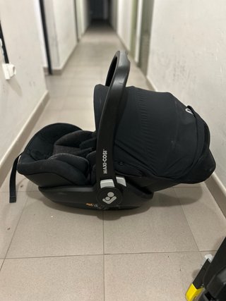 Maxi-Cosi Seggiolino Auto + Base Isofix