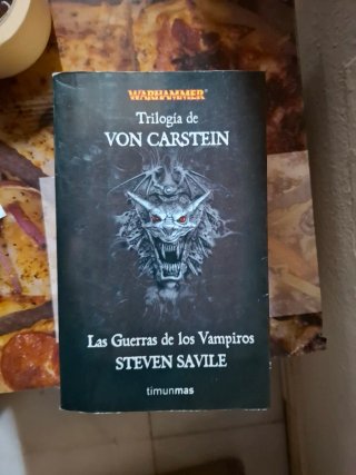 Libros varios.
