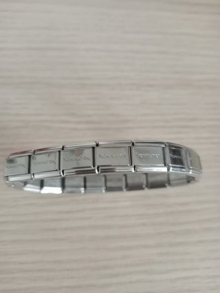 Pulsera con banderas náuticas