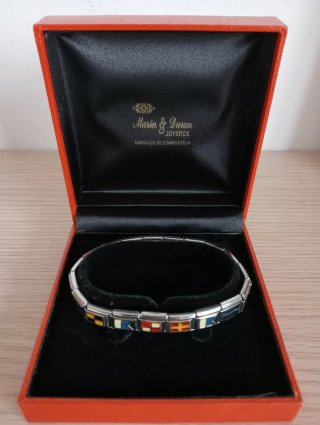 Pulsera con banderas náuticas