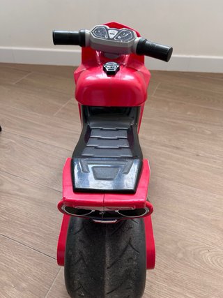MOTO CORREPASILLOS MOLTÓ