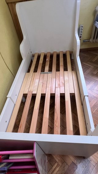 Cama infantil Ikea extensible blanca