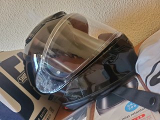 Casco Shoei NXR 2 Negro + intercomunicador edge