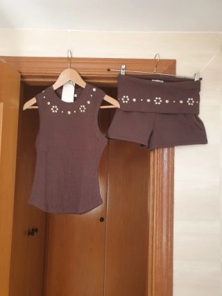 Conjunto Zara Top y Shorts Algodón Tachas