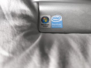 Dell Studio Hybrid 140g Pentium Dual Core + caricatore