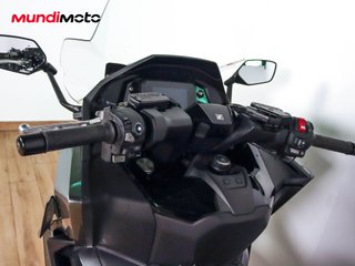 HONDA FORZA 750