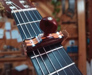 Cejilla Artesanal para Guitarra Clásica y Flamenca