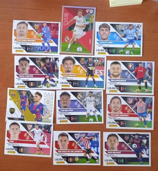 55 Cromos ADRENALYN + 75 Cromos Varios