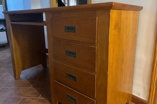 Escritorio madera pino