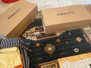 Penaudio Alba Lumi de suelo. Escucho ofertas.