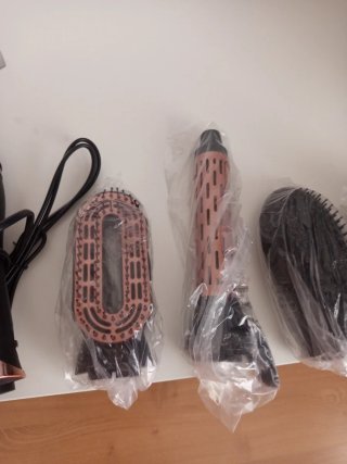 Secador de pelo con 5 accesorios