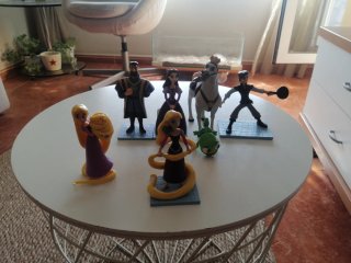 Figuras Rapunzel y amigos