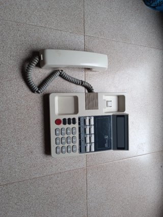 Teléfono NETCOM DKDA Básico