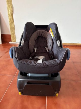 Maxi-Cosi CabrioFix con FamilyFix