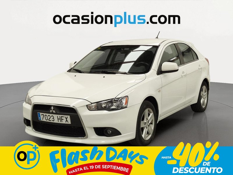 Mitsubishi Lancer SPORTBACK 1.5 MIVEC Invite 80 kW (109 CV) - foto 1