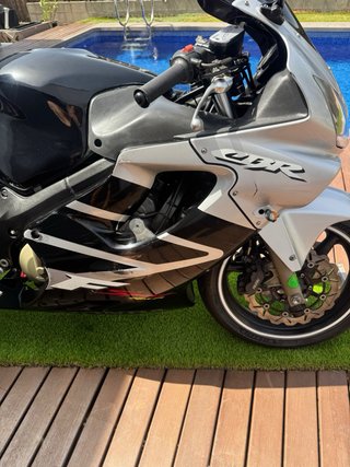 Honda CBR 600 F4i Sport