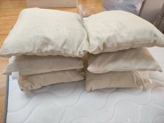 Cojines decorativos de tela beige (Set de 6)