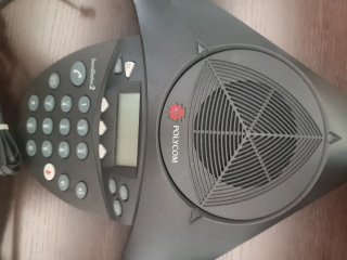 Polycom Soundstation2 con pantalla