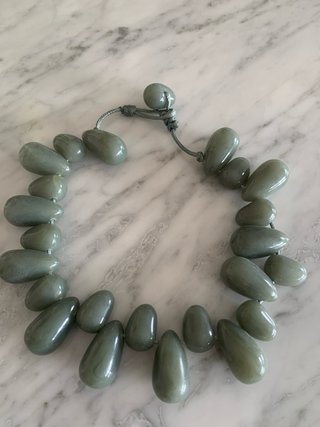 Collar piedras resina verde agua