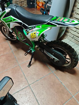 Mini moto eléctrica Roan 46