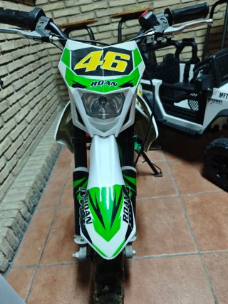 Mini moto eléctrica Roan 46