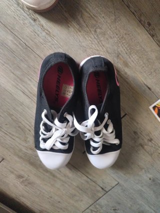 Heelys x2 Zapatillas con Ruedas Negras y Rosas