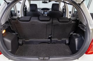 Toyota Yaris 2011