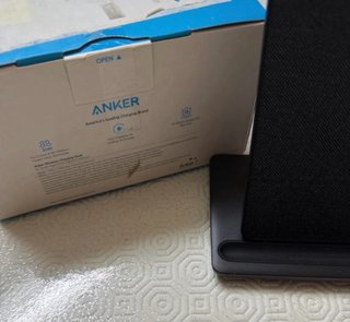 Wireless charger Anker Kindle Paperwhite Colorsoft