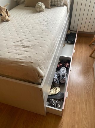 Cama nido con cajones blanca y rosa