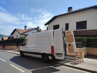 PORTES Y TRASLADOS BARAKALDO