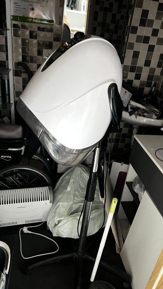 Mobiliario Peluquería: Sillones y Secador