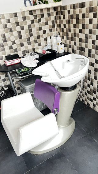 Mobiliario Peluquería: Sillones y Secador