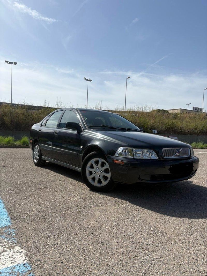 Volvo S40 2000 - foto 1