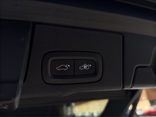 Volvo XC60 Volvo XC60 2.0 T6 AWD Recharge Plus Dark Auto